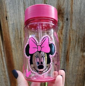 Kids cup customized with color changing vinyl decals